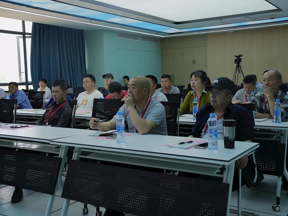 ed2ffe9c8e73428b95ef7dc97f49aeef.jpg ed2ffe9c8e73428b95ef7dc97f49aeef.jpg