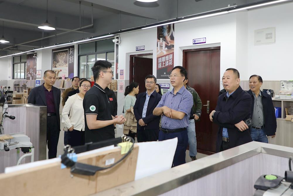 d977bd7587484b5bb45ce08f98bfd647.jpg d977bd7587484b5bb45ce08f98bfd647.jpg