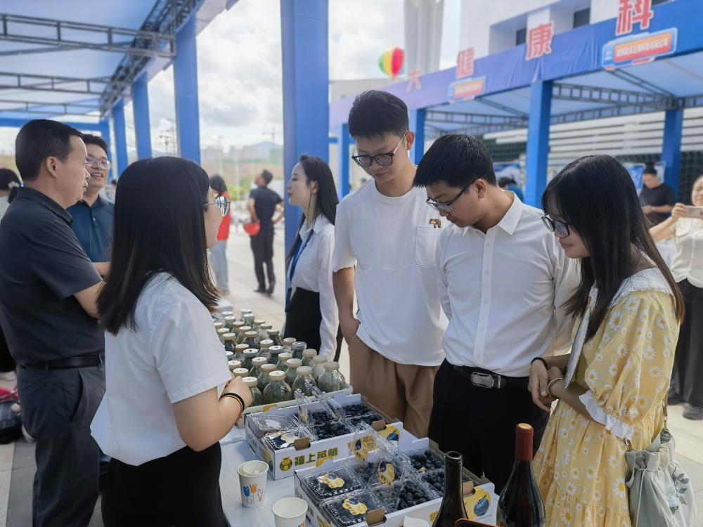 5a0fea296a4143b4b573494f2019ae05.jpg 5a0fea296a4143b4b573494f2019ae05.jpg