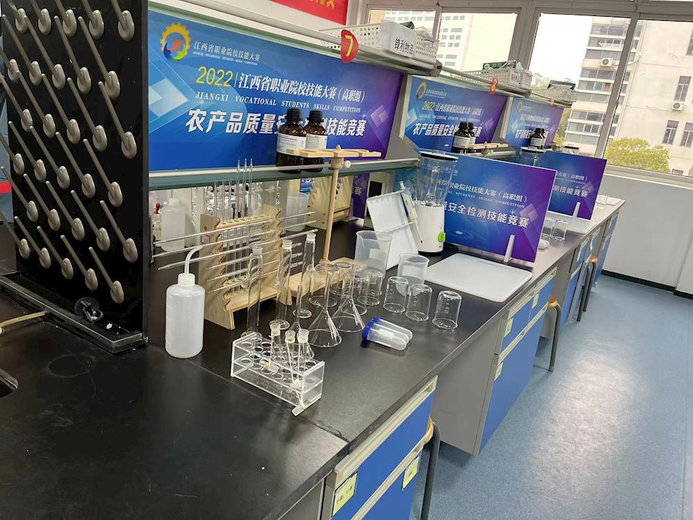 7cffd6105745498a805dd0c508c59c6f.jpg 7cffd6105745498a805dd0c508c59c6f.jpg