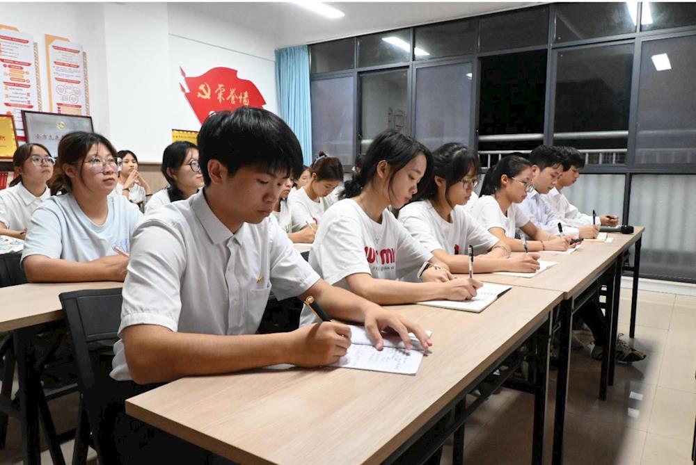 1f12a2ebeed04c6e8a1bf0ee288ecbc1.jpg 1f12a2ebeed04c6e8a1bf0ee288ecbc1.jpg