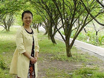 商务英语专业教研室主任――刘亚琼