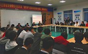 学院举行优秀校友创新创业分享会