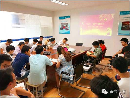 物联网专业学生作品参加软件交会.jpg