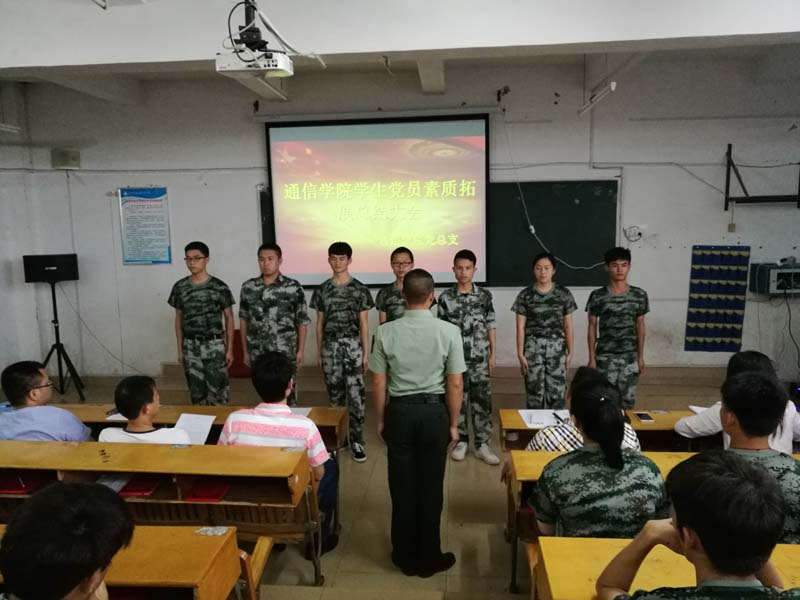 物联网专业学生作品参加软件交会.jpg