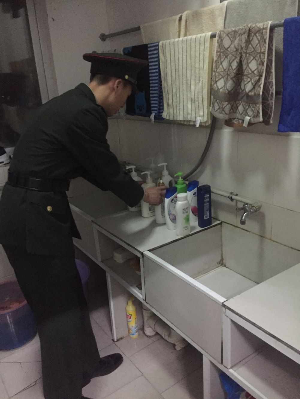 物联网专业学生作品参加软件交会.jpg