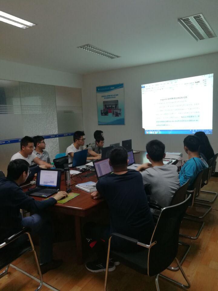 88cf16620403c73f86336e1479f1dda0.jpg 物联网专业学生作品参加软件交会.jpg
