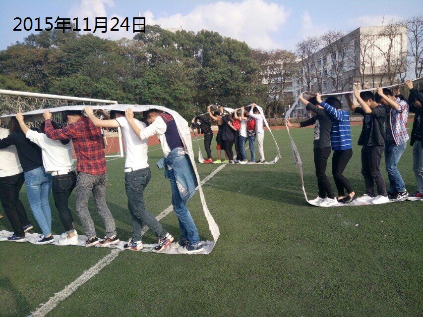 物联网专业学生作品参加软件交会.jpg