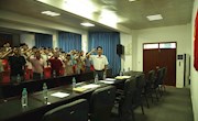 通信学院举行毕业生党员欢送会