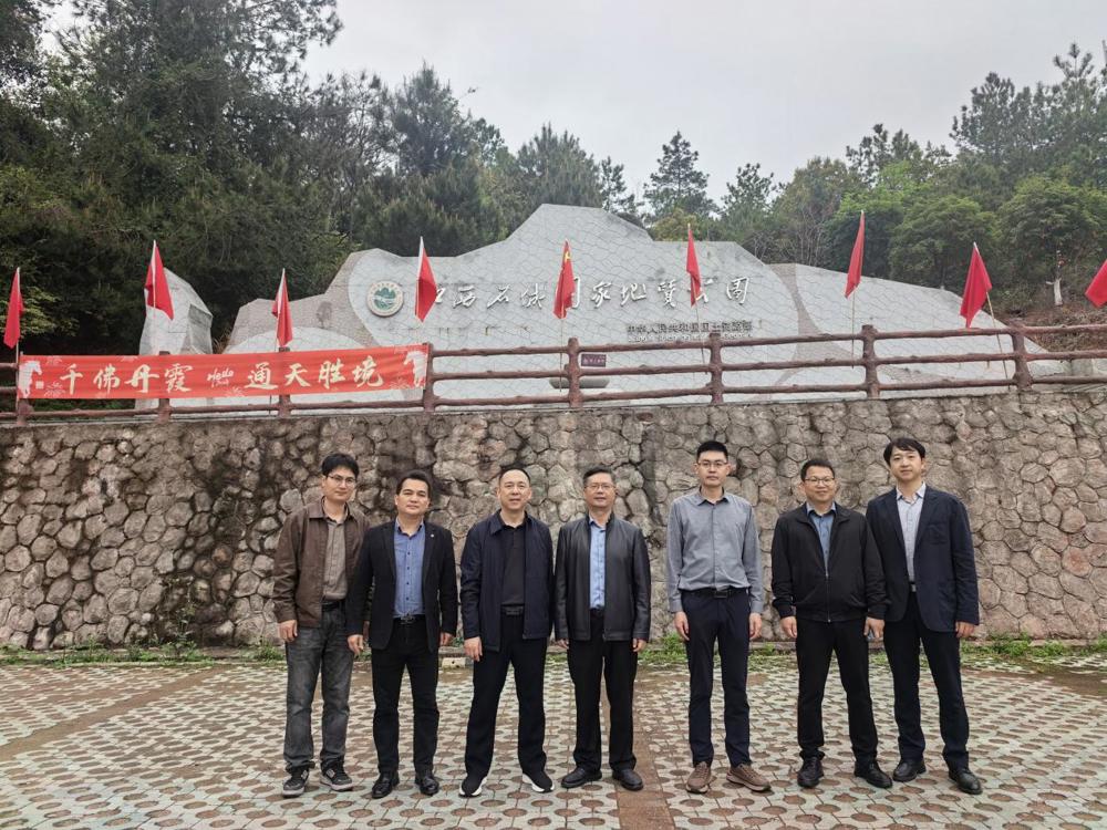 31dea59d20843c3187499e994e1b8524