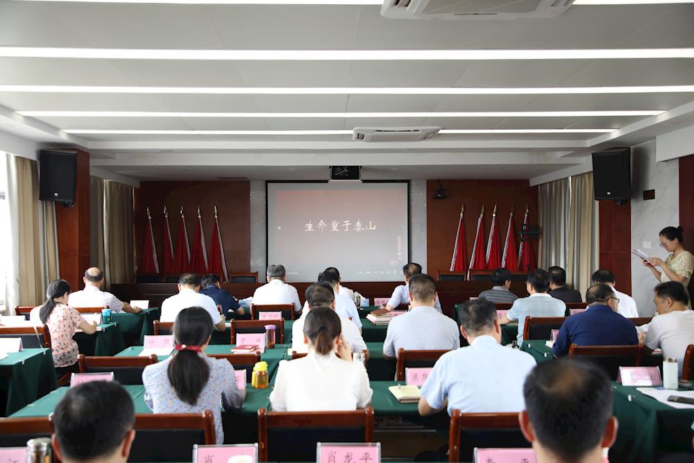 f75cbd86460f4567a800f06378751fd3.JPG f75cbd86460f4567a800f06378751fd3.JPG