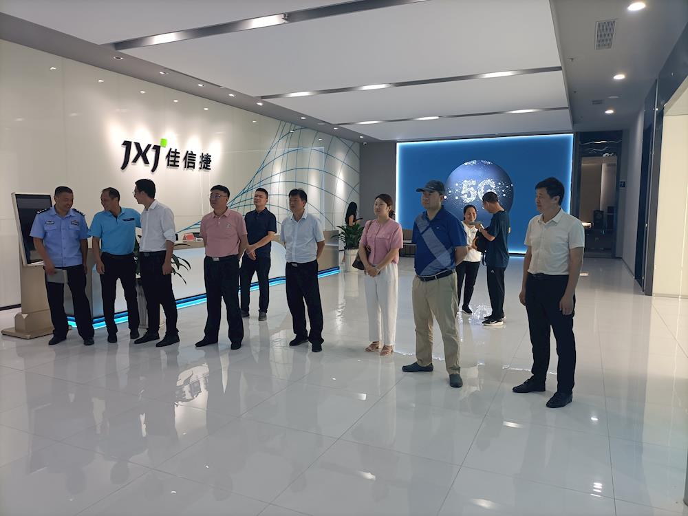 ef9098d38f5242ddbfa8e16b6afe34c7.jpg ef9098d38f5242ddbfa8e16b6afe34c7.jpg