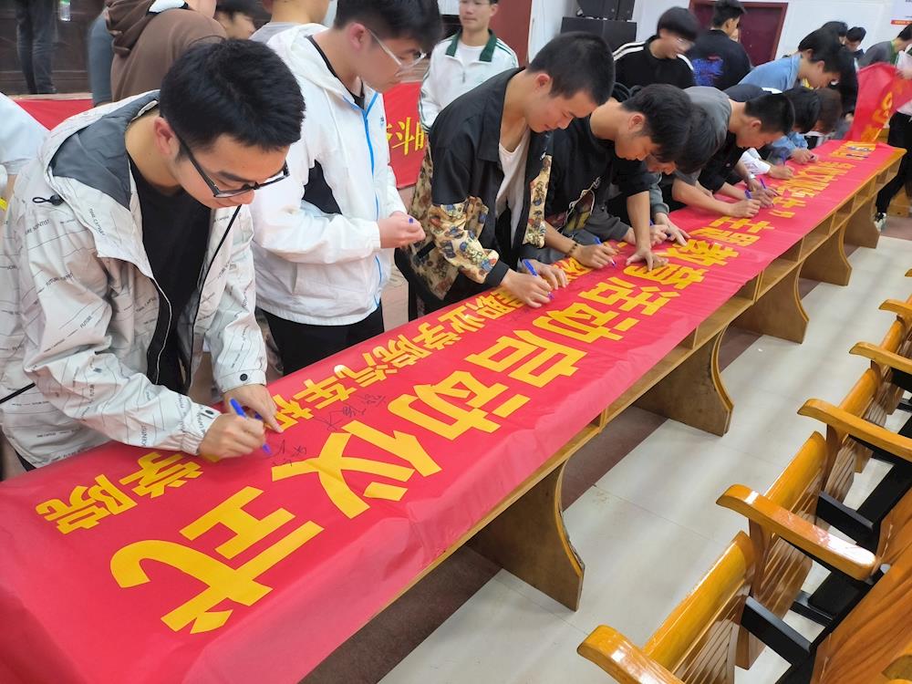 0147bbfc34094ac6809318c48b1e2dd2.jpg 0147bbfc34094ac6809318c48b1e2dd2.jpg