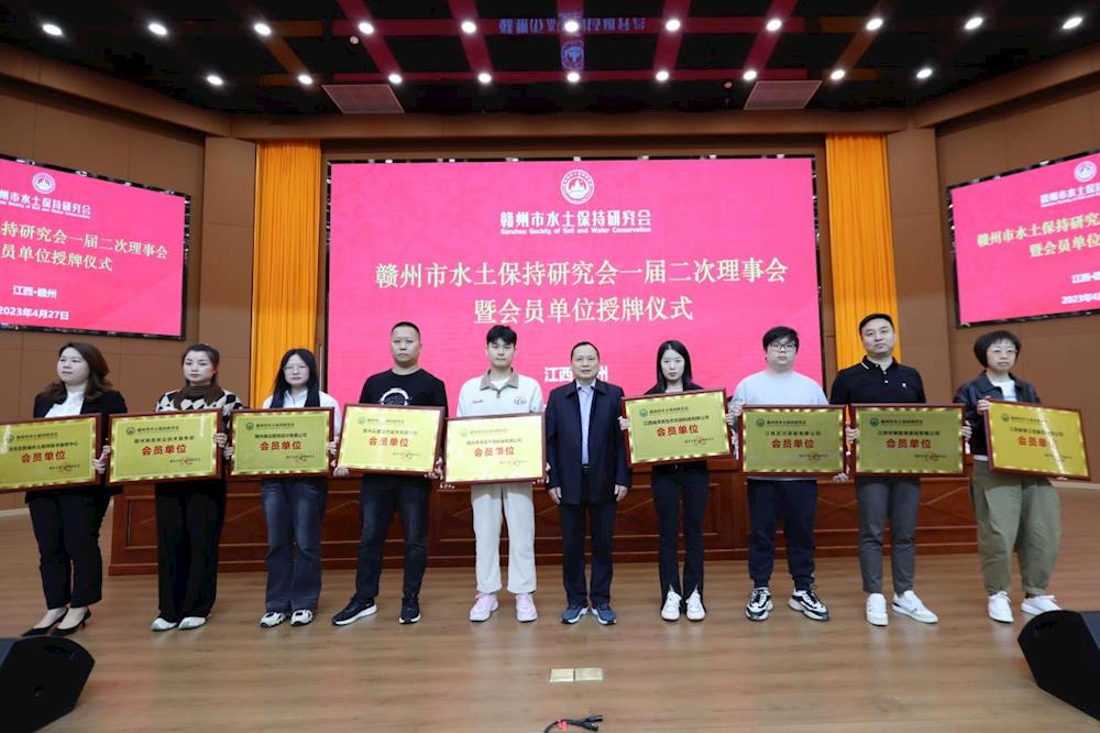 fc0cde26338346cbb4e4aed698407ca2.jpg fc0cde26338346cbb4e4aed698407ca2.jpg