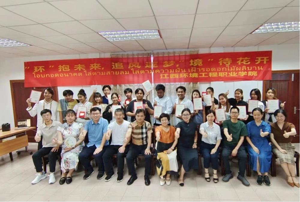 b54069129fd84c41ab1429e2096a6f2b.jpg b54069129fd84c41ab1429e2096a6f2b.jpg