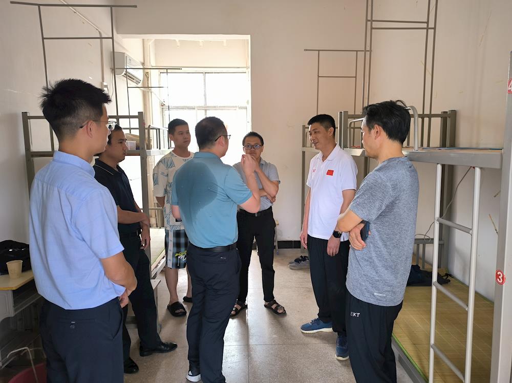 847f94d54f004431b4b83853460bf399.jpg 847f94d54f004431b4b83853460bf399.jpg