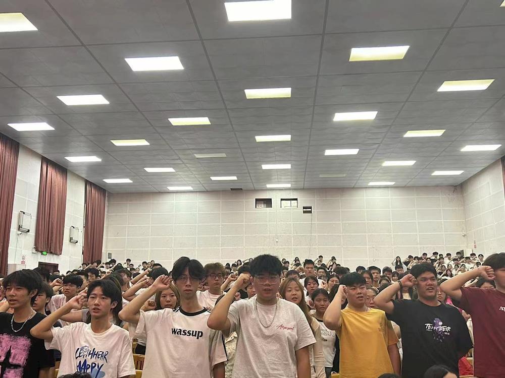 9e3269b1481e4cefbdfe82bc80a3e9d3.jpg 9e3269b1481e4cefbdfe82bc80a3e9d3.jpg