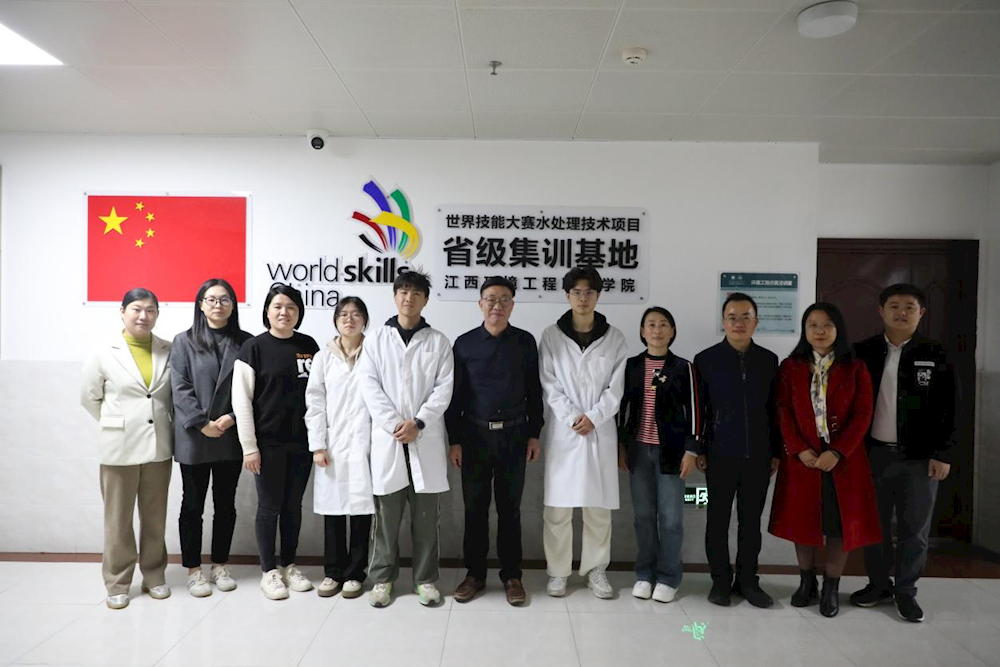 f6b538761e244bf78a97d915a1b35ed4.png f6b538761e244bf78a97d915a1b35ed4.png