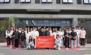 【新时代文明实践】龙南产业学院开展“美化校园我先行”志愿服务活动
