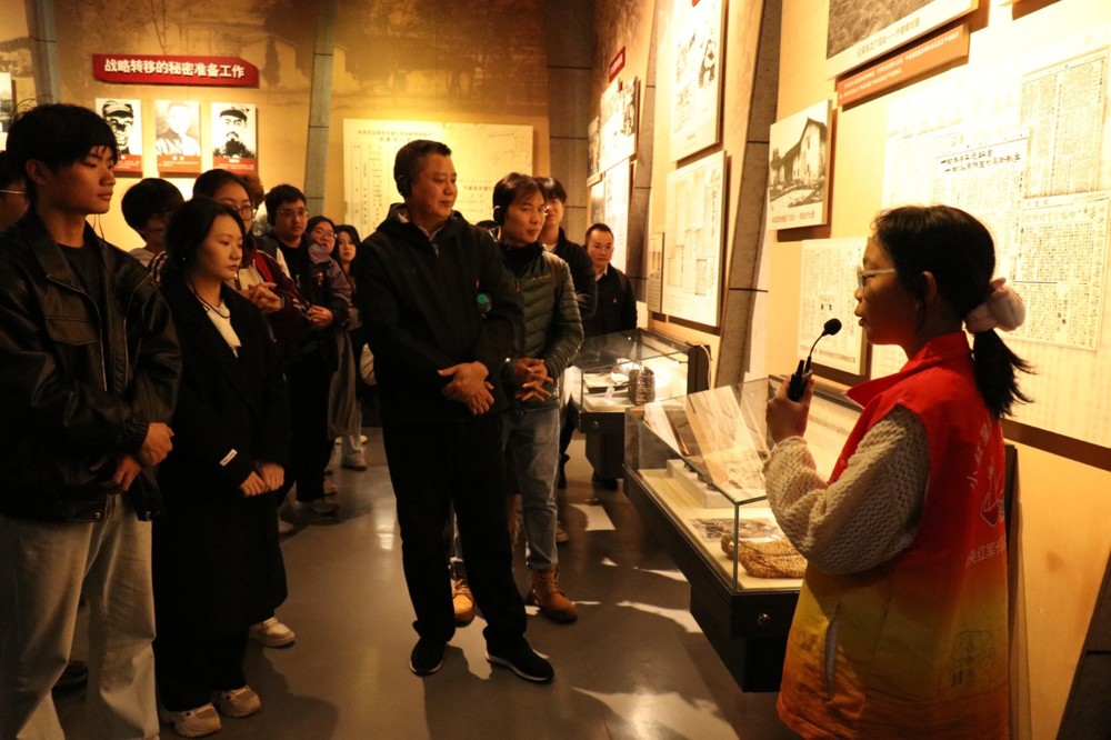 a22895a713d40c88f724f48922813d1a