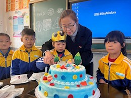 环境艺术专业党支部深入　上犹县水岩乡希望小学开展结对共建党日活动