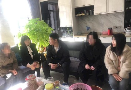 商学院寒假期间开展“万师润万心·大走访大谈心”家访活动
