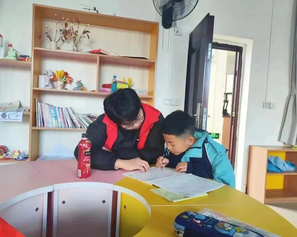 bebcf780f3c54423a52472e6bb017178.jpg bebcf780f3c54423a52472e6bb017178.jpg