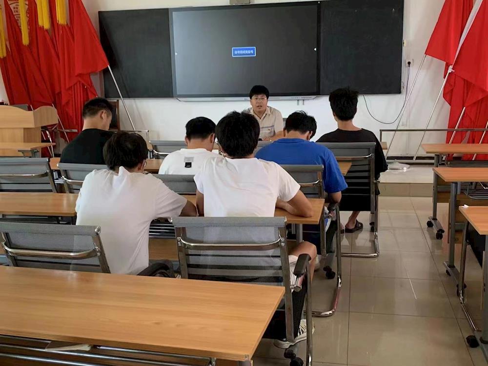 2e3d2e0071d042a58b8fd21696cf0eea.jpg 2e3d2e0071d042a58b8fd21696cf0eea.jpg